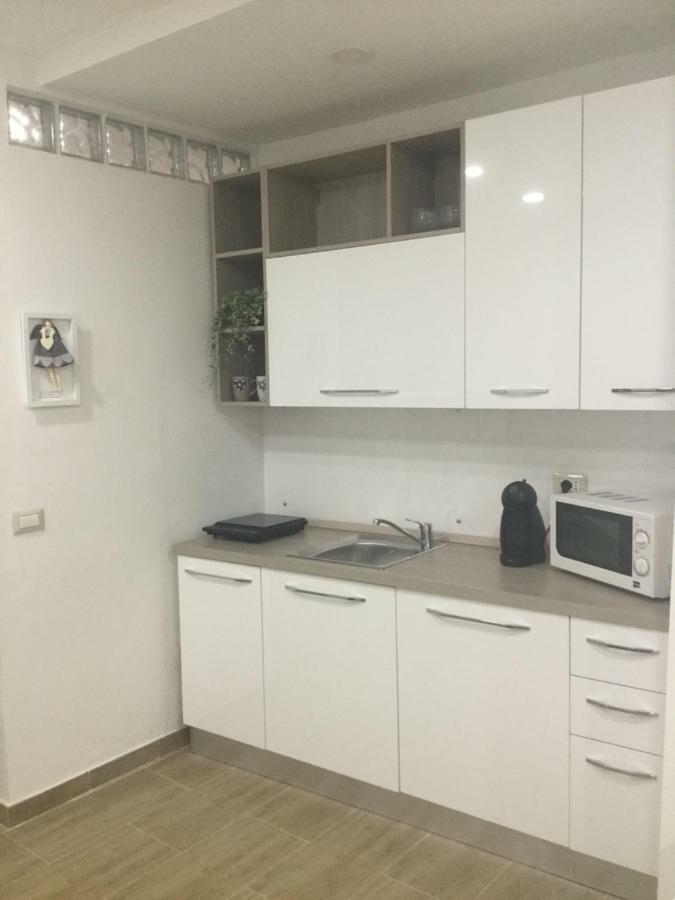 Al Centro Di Cagliari Appartement Buitenkant foto